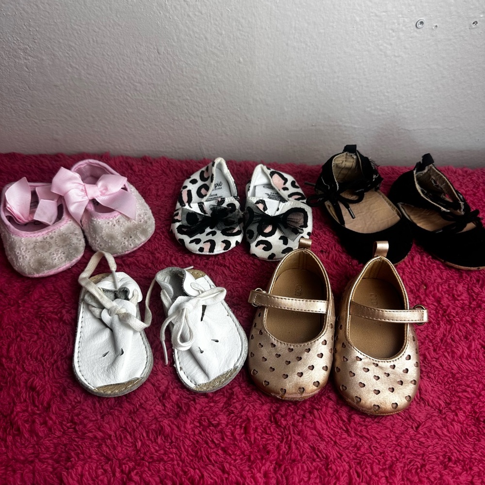 Gold and Black Kids Shoes Set